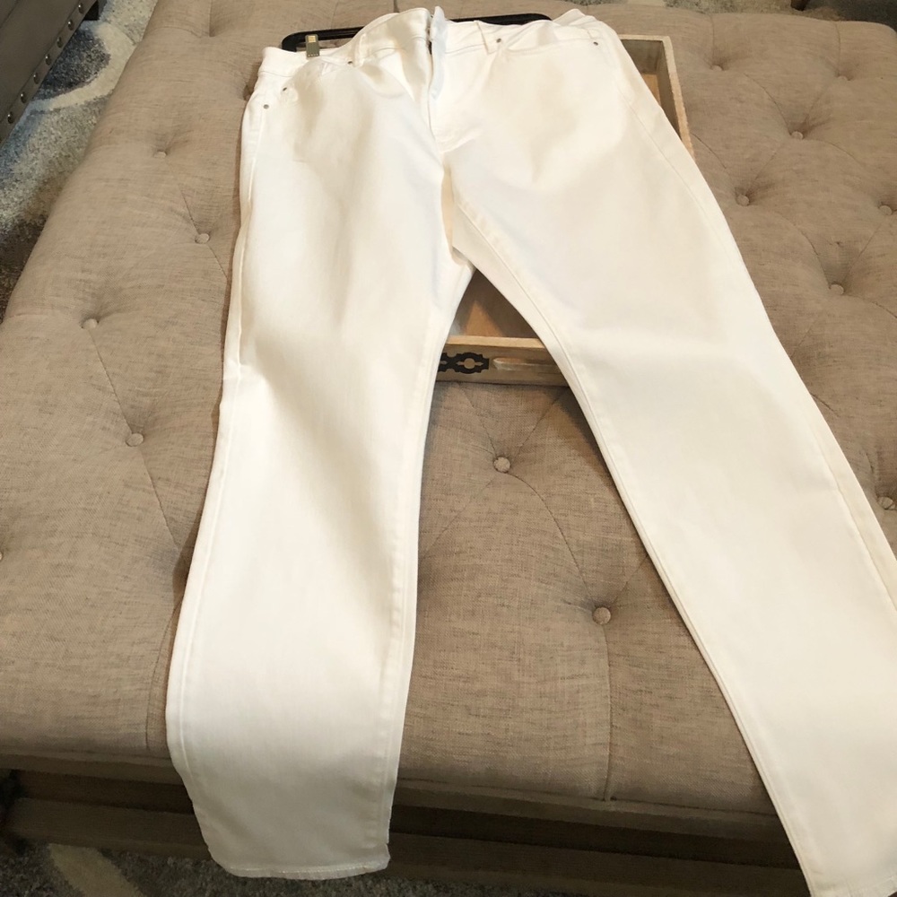 Ann Taylor Curvy Fit Skinny Jeans